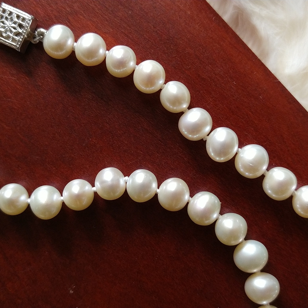 Anthro Freshwater Pearl choker necklace 14" - Picture 8 of 9
